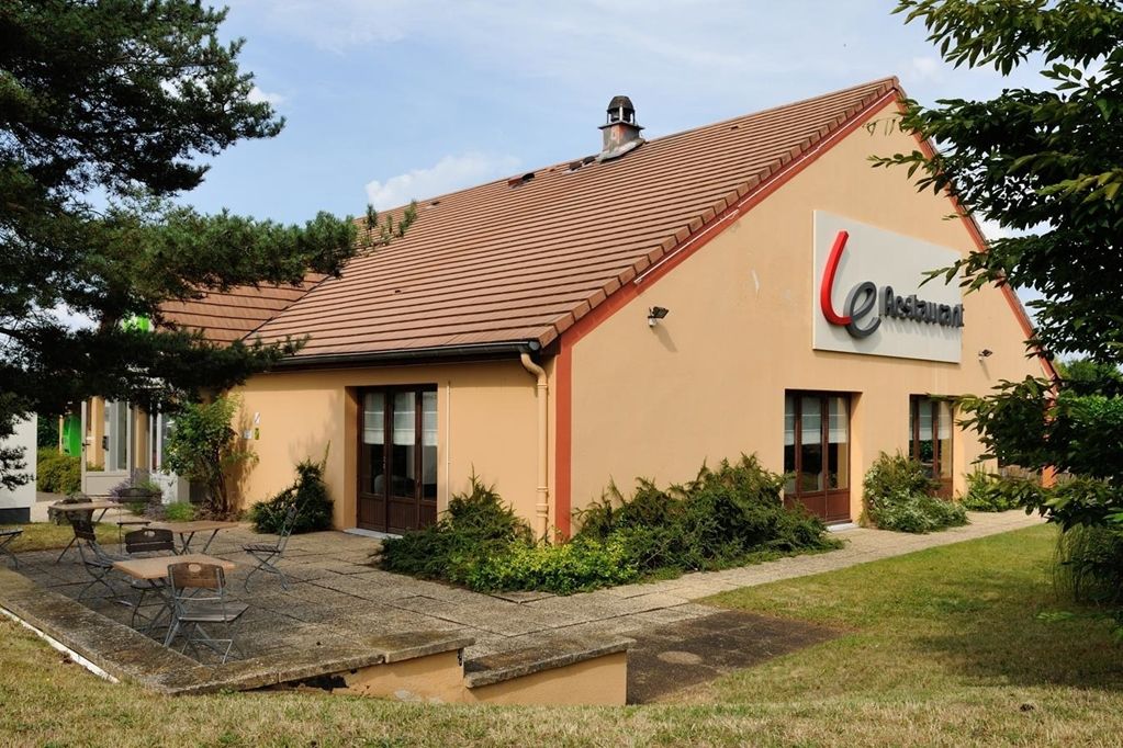 Campanile Moulins Avermes Kültér fotó
