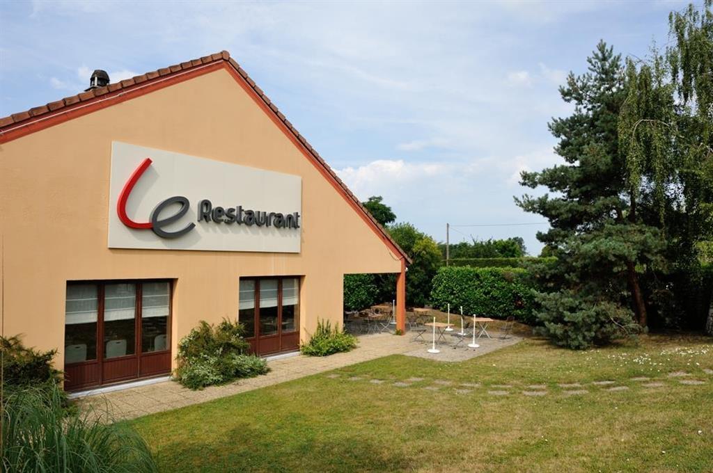 Campanile Moulins Avermes Kültér fotó
